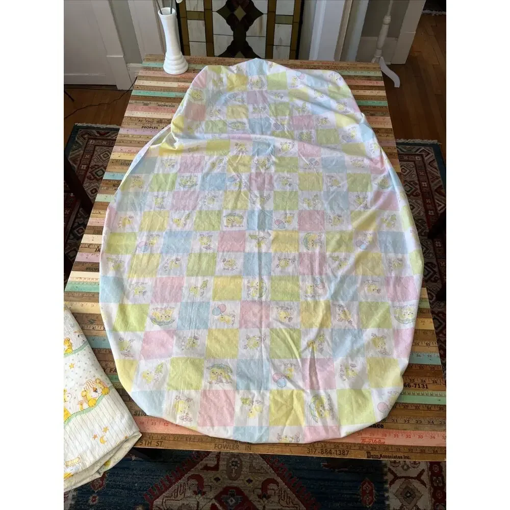 Vtg 70s Crib Sheet Yellow Bear Chick LionsBears Baby Retro Kitschy 2 Pcs Fabric